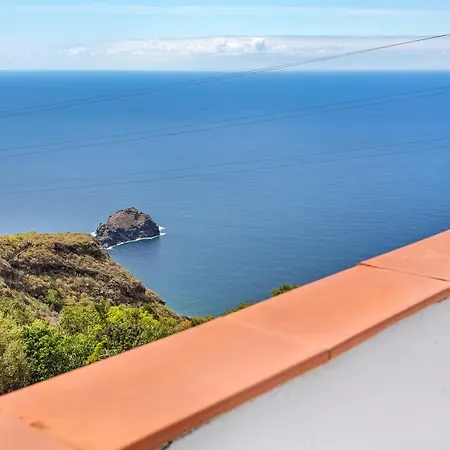 Holiday home Amazing With Ocean View, Cueva De La Arena